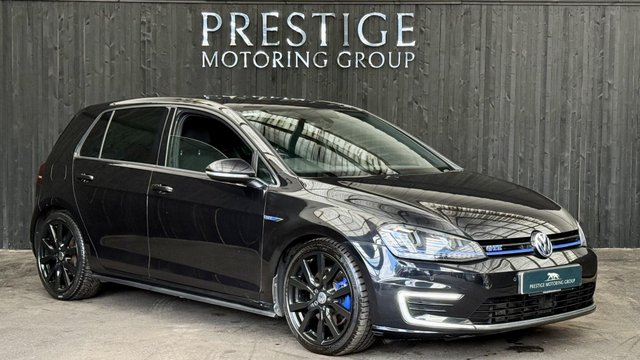 View our VOLKSWAGEN GOLF