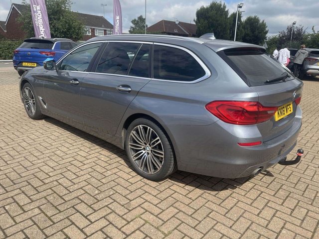 View our BMW 5 SERIES