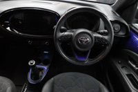 USED 2023 23 TOYOTA AYGO X 1.0 VVT-i Exclusive Hatchback 5dr Petrol Manual Euro 6 (s/s) (72 ps) FULL SERVICE HISTORY + SAT NAV