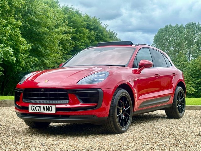 View our PORSCHE MACAN