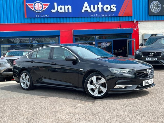 View our VAUXHALL INSIGNIA