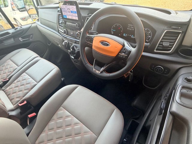View our FORD TRANSIT CUSTOM
