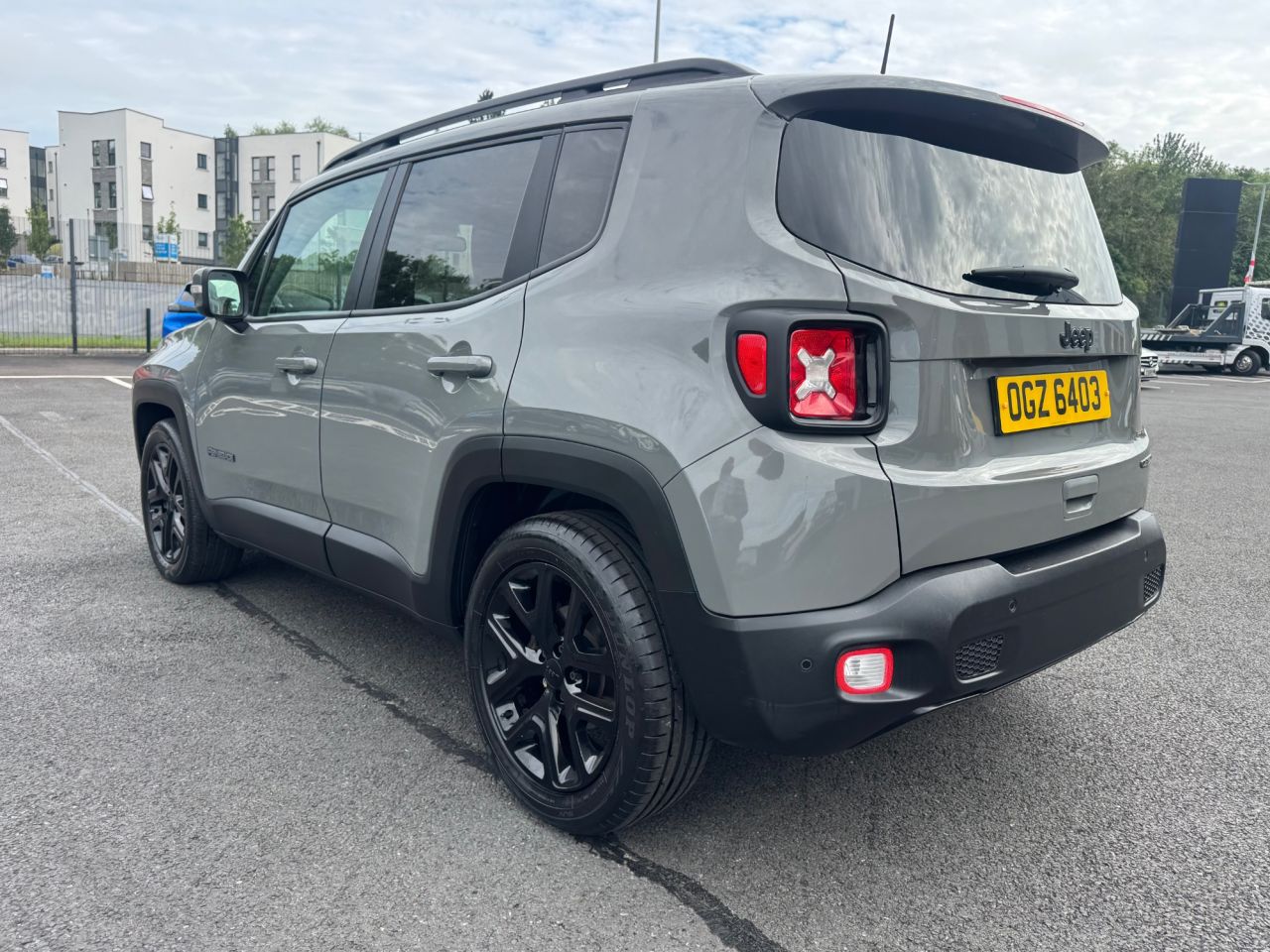 2019 JEEP RENEGADE 1.3 GSE T4 Night Eagle SUV 5dr Petrol DDCT Euro 6 (s/s) (150 ps) - vehicle photo 3 for sale on PureCar