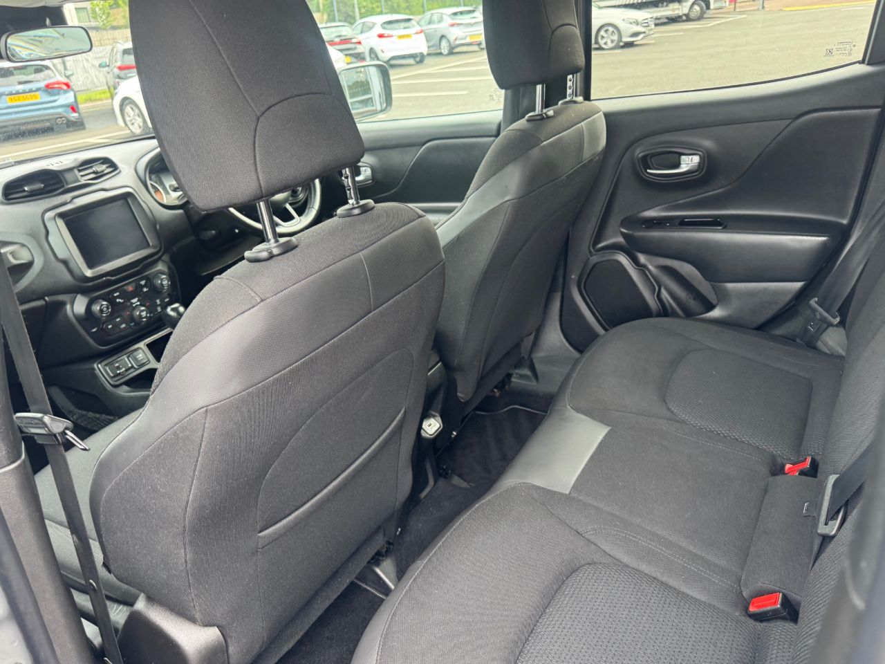 2019 JEEP RENEGADE 1.3 GSE T4 Night Eagle SUV 5dr Petrol DDCT Euro 6 (s/s) (150 ps) - vehicle photo 17 for sale on PureCar