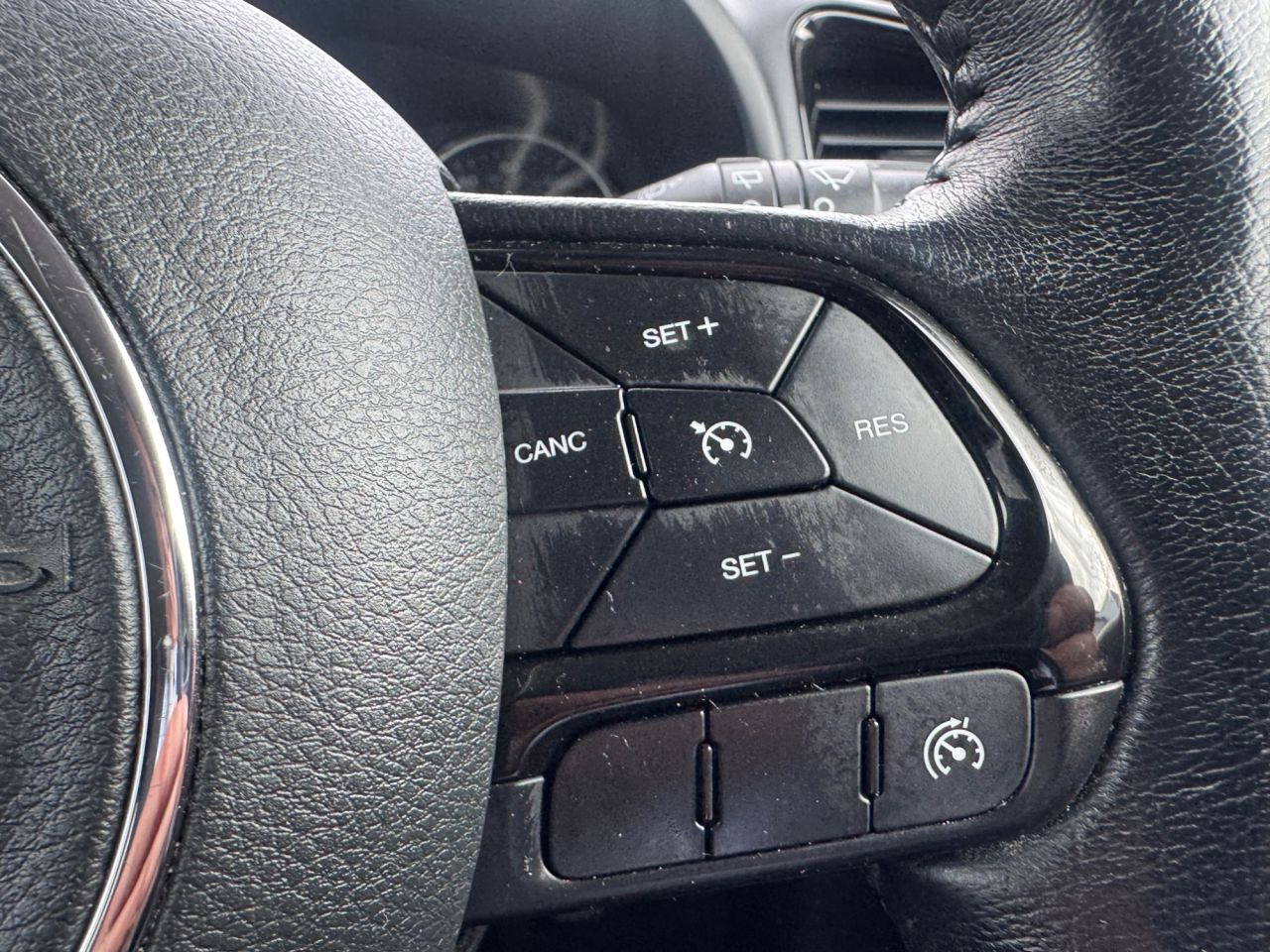 2019 JEEP RENEGADE 1.3 GSE T4 Night Eagle SUV 5dr Petrol DDCT Euro 6 (s/s) (150 ps) - vehicle photo 22 for sale on PureCar
