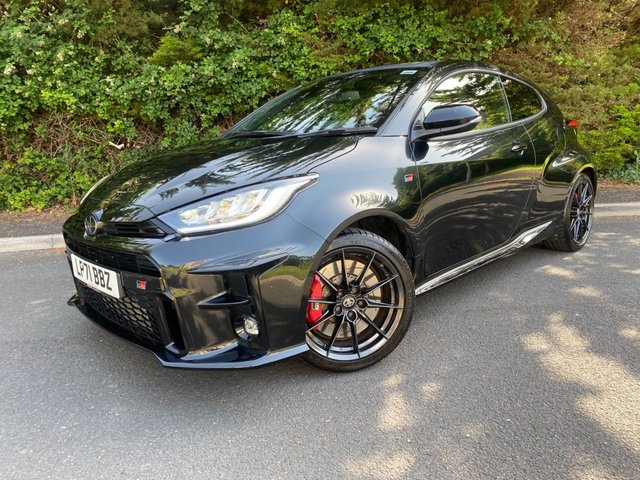 2022 TOYOTA YARIS