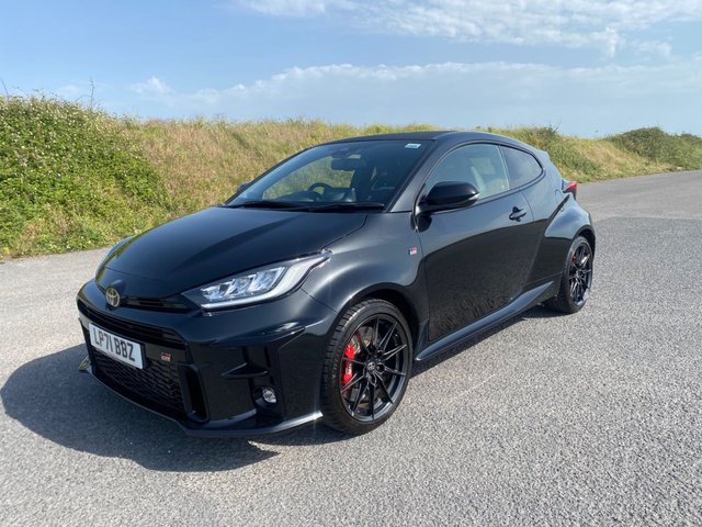 View our TOYOTA YARIS
