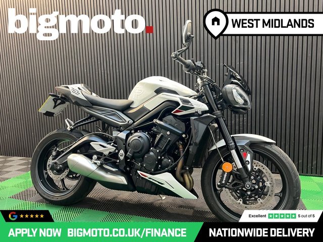 View our TRIUMPH STREET TRIPLE 765