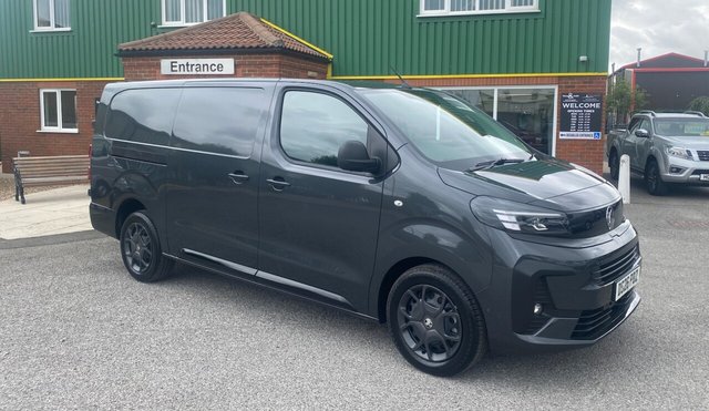 View our VAUXHALL VIVARO