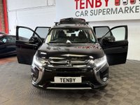 USED 2017 67 MITSUBISHI OUTLANDER 2.0h 12kWh 5hs SUV 5dr Petrol Plug-in Hybrid CVT 4WD Euro 6 (s/s) (200 ps) 