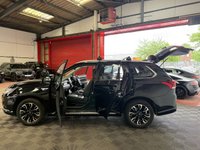 USED 2017 67 MITSUBISHI OUTLANDER 2.0h 12kWh 5hs SUV 5dr Petrol Plug-in Hybrid CVT 4WD Euro 6 (s/s) (200 ps) 