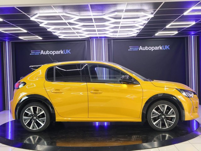 View our PEUGEOT 208