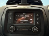 USED 2017 17 JEEP RENEGADE 1.6 MultiJetII Longitude SUV 5dr Diesel DDCT Euro 6 (s/s) (120 ps) 