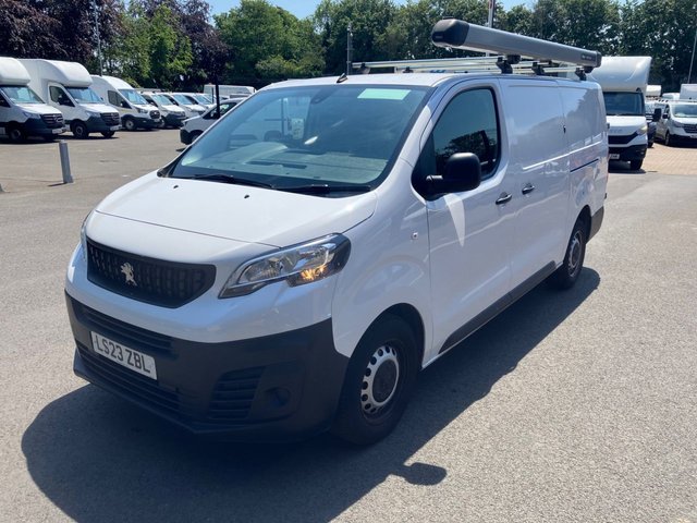 View our PEUGEOT EXPERT