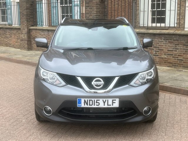 View our NISSAN QASHQAI