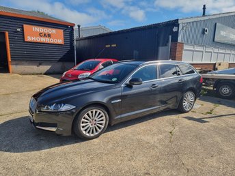 2015 JAGUAR XF 2.2d Luxury Sportbrake Auto Euro 5 (s/s) 5dr £5490.00