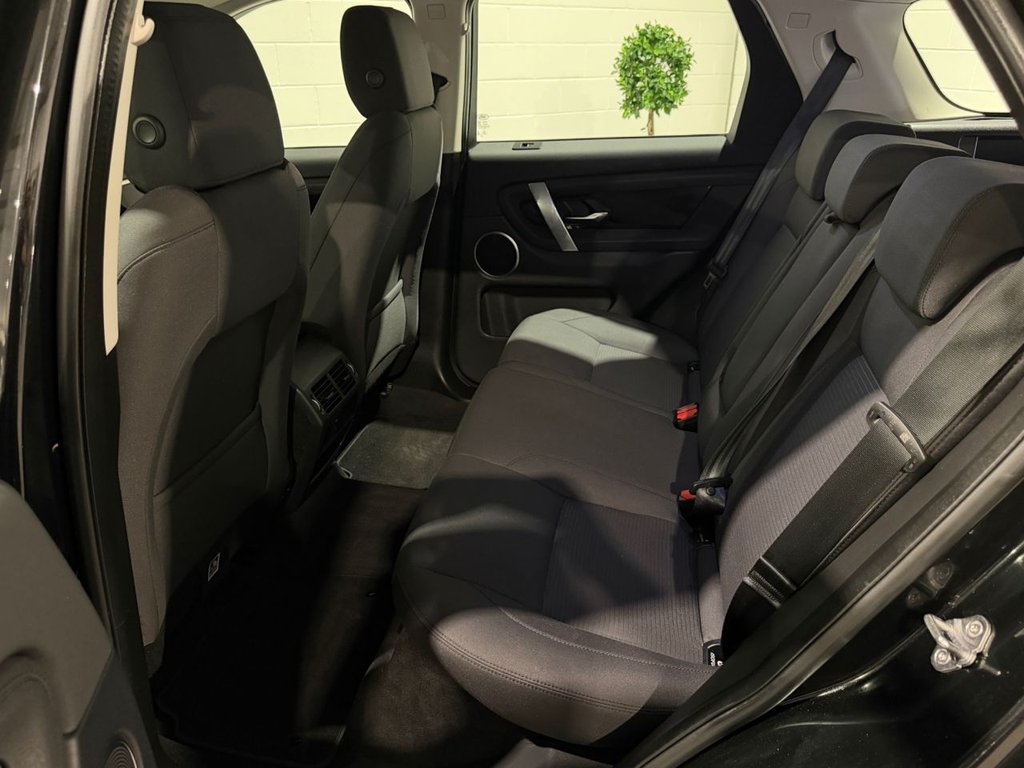USED 2022 22 LAND ROVER DISCOVERY SPORT 2.0 D165 SUV 5dr Diesel Manual Euro 6 (s/s) (163 ps) 