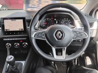 USED 2020 20 RENAULT CAPTUR 1.0 TCe Iconic SUV 5dr Petrol Manual Euro 6 (s/s) (100 ps) SUV ONLY 7,323 MILES FROM NEW