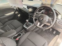 USED 2020 20 RENAULT CAPTUR 1.0 TCe Iconic SUV 5dr Petrol Manual Euro 6 (s/s) (100 ps) SUV ONLY 7,323 MILES FROM NEW