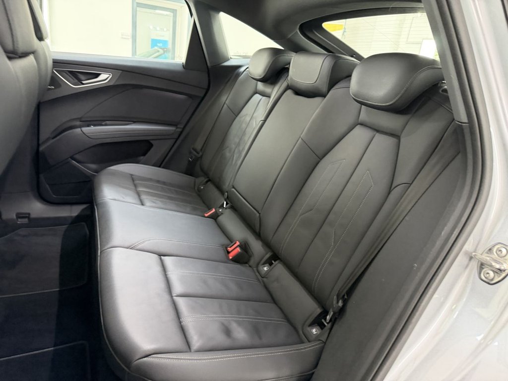 USED 2022 22 AUDI Q4 E-TRON 35 Sport Sportback 5dr Electric Auto 55kWh (170 ps) 