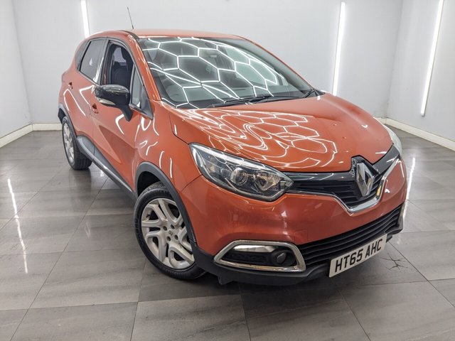 View our RENAULT CAPTUR