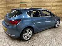 USED 2014 14 VAUXHALL ASTRA 1.6 16v SRi Hatchback 5dr Petrol Auto Euro 5 (115 ps) 