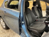 USED 2014 14 VAUXHALL ASTRA 1.6 16v SRi Hatchback 5dr Petrol Auto Euro 5 (115 ps) 