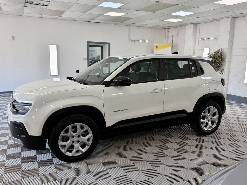 USED 2024 74 JEEP Avenger 1.2 Altitude SUV 5dr Petrol Manual Euro 6 (s/s) (100 ps) 