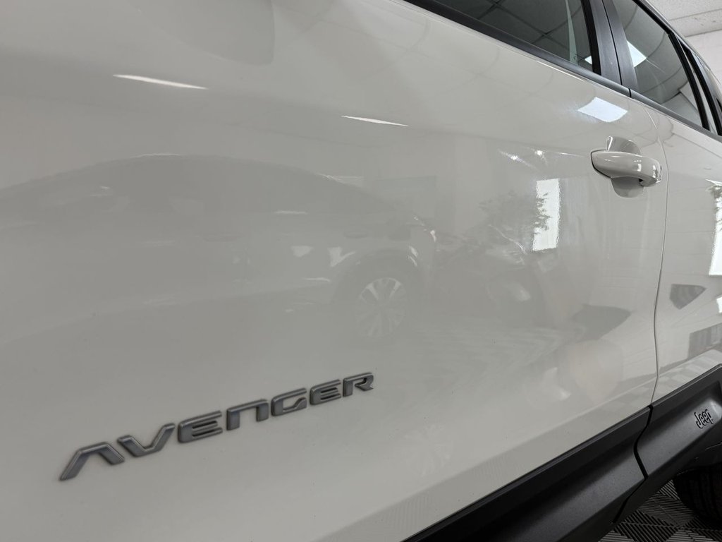 USED 2024 74 JEEP Avenger 1.2 Altitude SUV 5dr Petrol Manual Euro 6 (s/s) (100 ps) 
