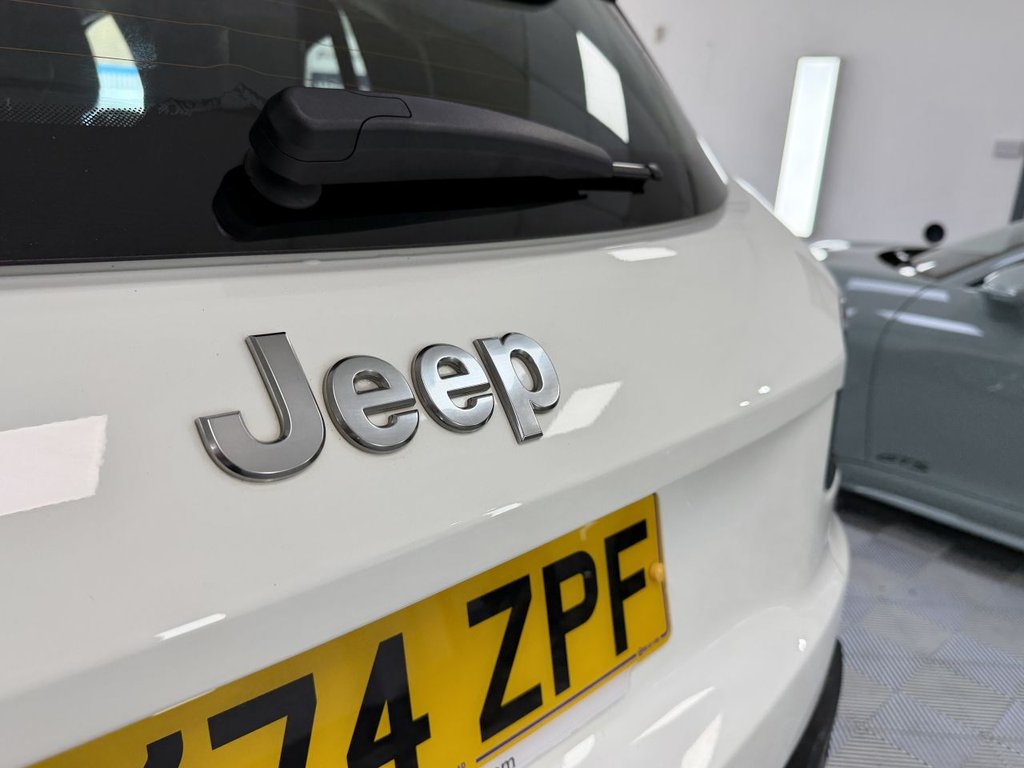 USED 2024 74 JEEP Avenger 1.2 Altitude SUV 5dr Petrol Manual Euro 6 (s/s) (100 ps) 