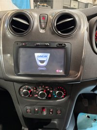 USED 2017 17 DACIA SANDERO STEPWAY 0.9 TCe Laureate Hatchback 5dr Petrol Manual Euro 6 90ps Top Spec Low Miles Finance+1Owner+DAB+RevCam+ParkAid+Blth+Cruise+MOT