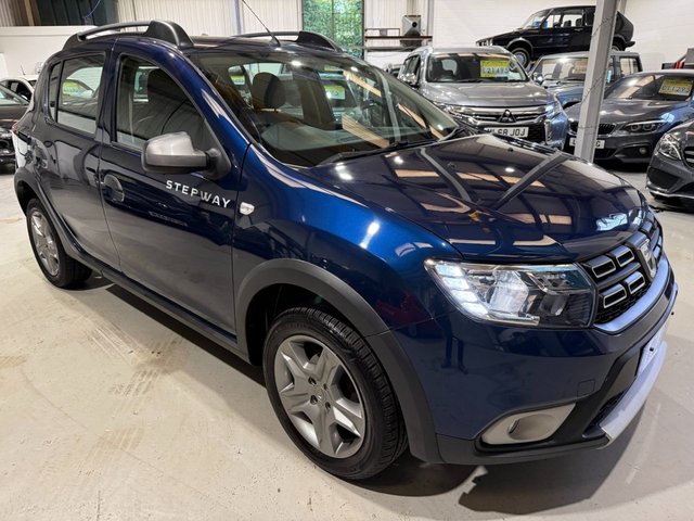 View our DACIA SANDERO STEPWAY
