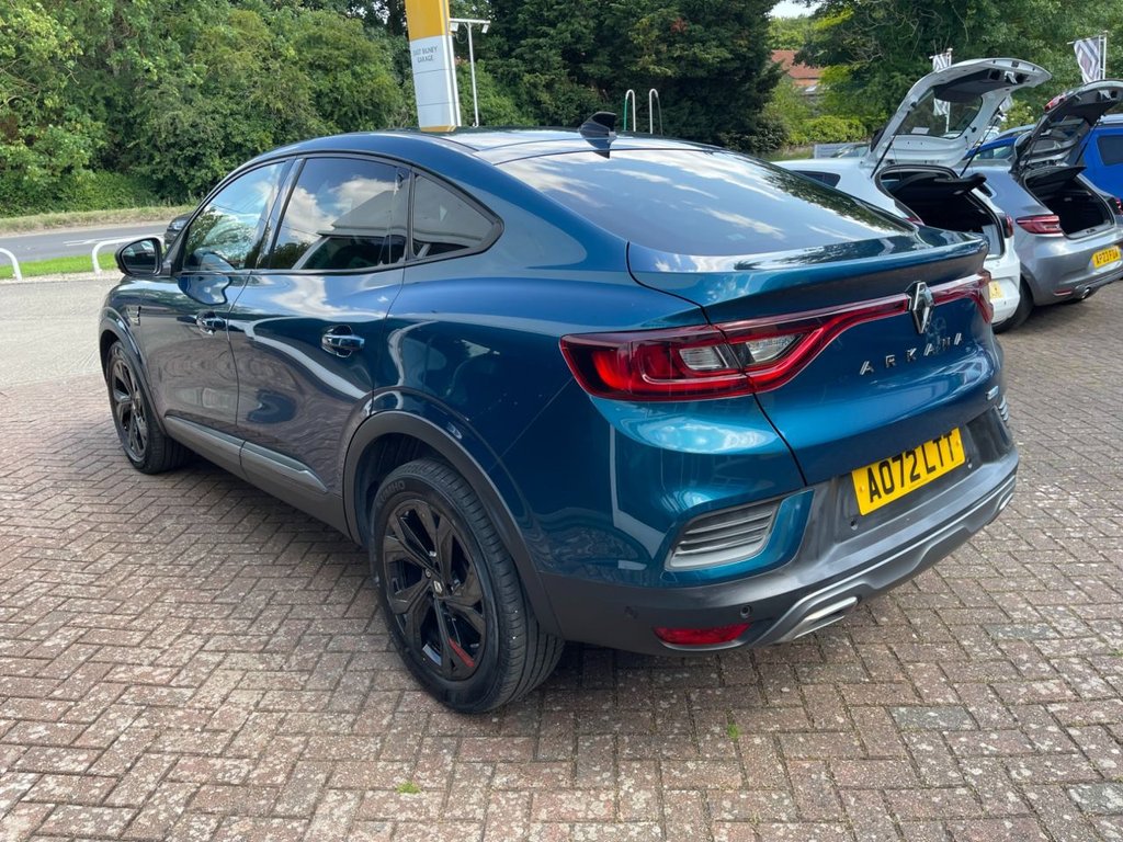 USED 2022 72 RENAULT ARKANA 1.6 E-TECH r.s. line SUV 5dr Petrol Hybrid Auto 2WD Euro 6 (s/s) (145 bhp) 