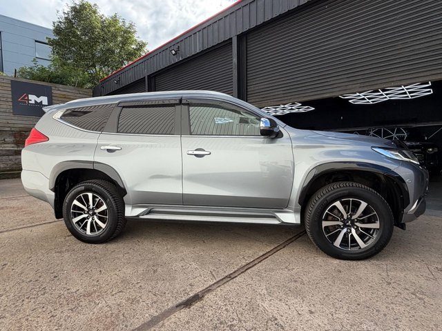 View our MITSUBISHI SHOGUN SPORT