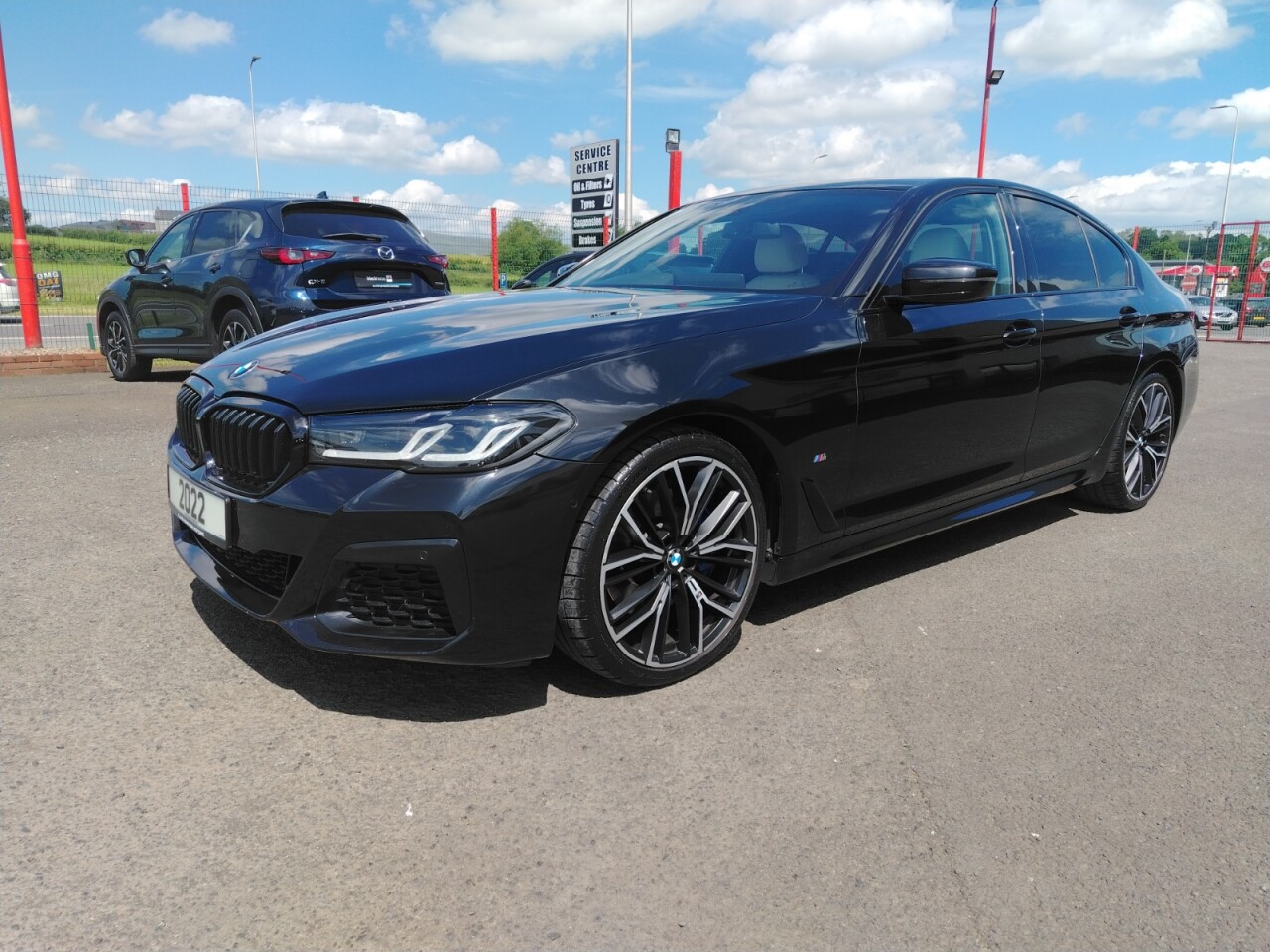 2022 BMW 5 SERIES 2.0 520d MHT M Sport Saloon 4dr Diesel Hybrid Steptronic Euro 6 (s/s) (190 - vehicle photo 30 for sale on PureCar