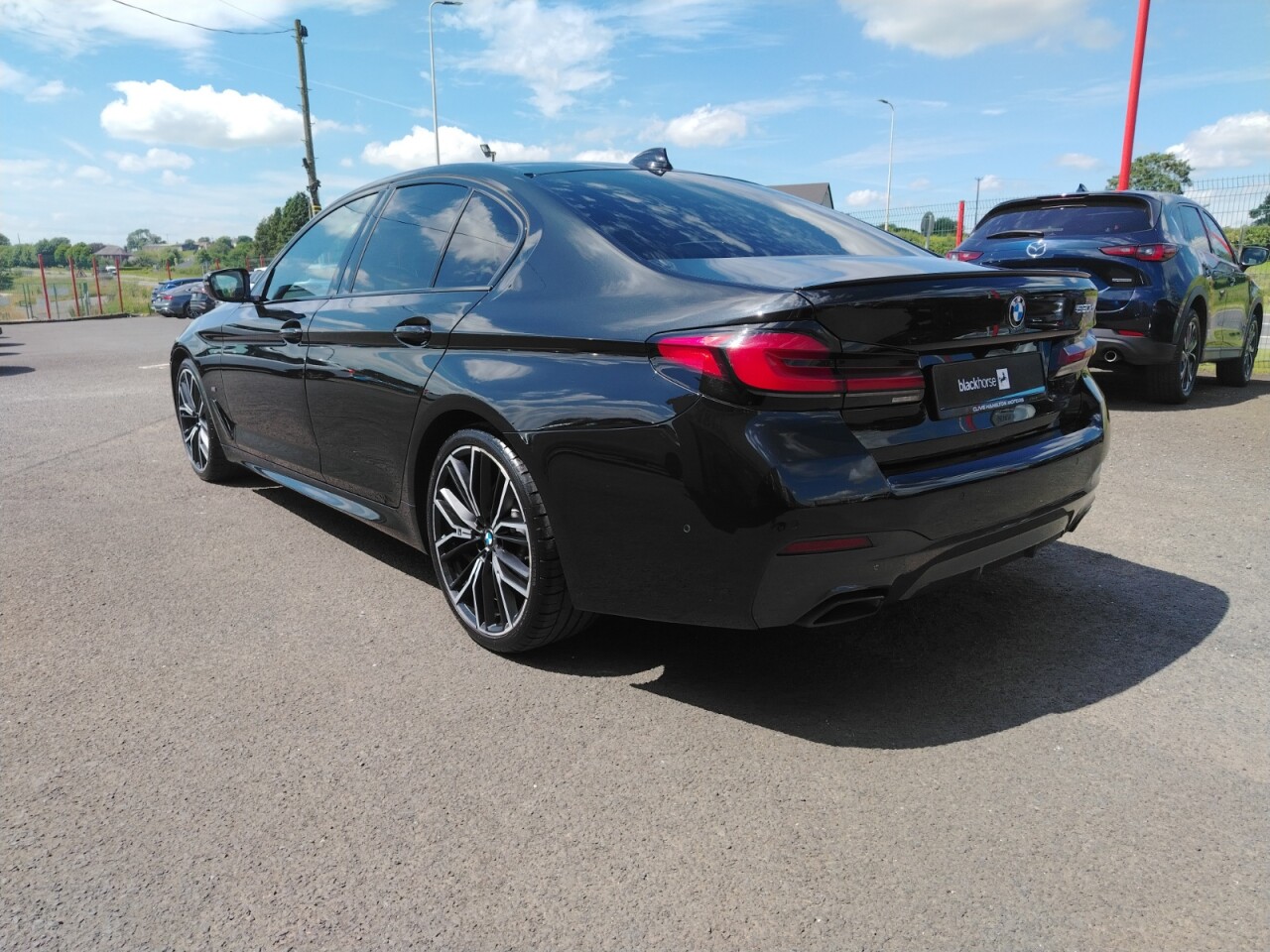 2022 BMW 5 SERIES 2.0 520d MHT M Sport Saloon 4dr Diesel Hybrid Steptronic Euro 6 (s/s) (190 - vehicle photo 33 for sale on PureCar