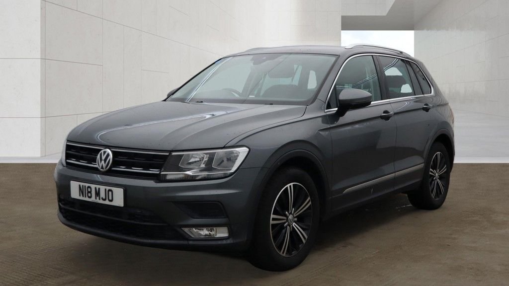 USED 2017 17 VOLKSWAGEN TIGUAN 2.0 TDI BlueMotion Tech SE SUV 5dr Diesel Manual Euro 6 (s/s) (150 ps) SERVICE HISTORY + 2 KEYS
