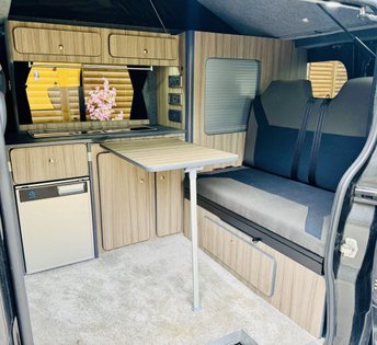 View our RENAULT TRAFIC