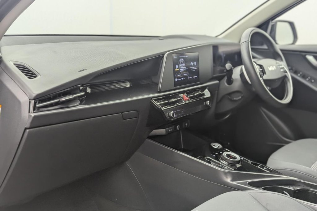 USED 2023 23 KIA NIRO 64.8kWh 2 SUV 5dr Electric Auto (201 bhp) Car Play, Keyless, Rear Camera
