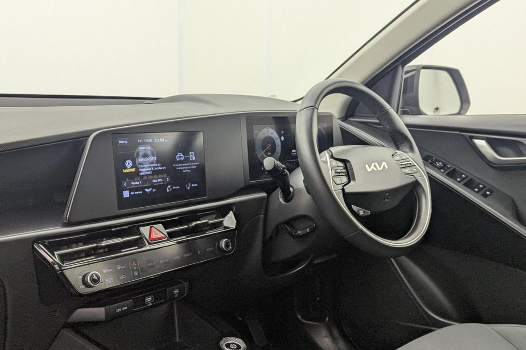 USED 2023 23 KIA NIRO 64.8kWh 2 SUV 5dr Electric Auto (201 bhp) Car Play, Keyless, Rear Camera