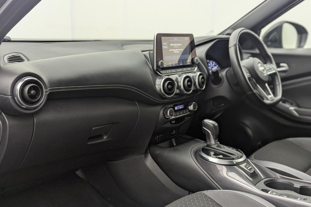 USED 2024 24 NISSAN JUKE 1.6 N-Connecta SUV 5dr Petrol Hybrid Auto Euro 6 (143 ps) Camera, Sat Nav, 17" Alloys