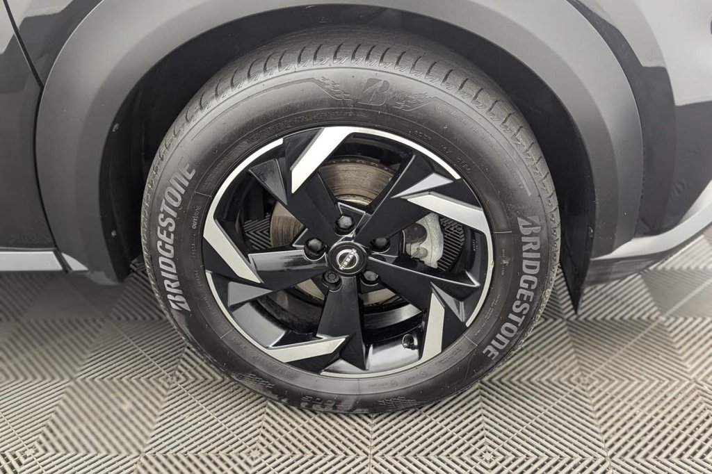 USED 2024 24 NISSAN JUKE 1.6 N-Connecta SUV 5dr Petrol Hybrid Auto Euro 6 (143 ps) Camera, Sat Nav, 17" Alloys