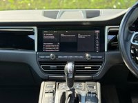 USED 2019 19 PORSCHE MACAN 3.0T V6 S SUV 5dr Petrol PDK 4WD Euro 6 (s/s) (354 ps) 