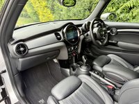 USED 2022 72 MINI HATCH 2.0 Cooper S Exclusive Hatchback 3dr Petrol Steptronic Euro 6 (s/s) (178 ps) One Owner | Genuine Low Miles