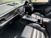 USED 2016 PORSCHE MACAN 3.6T V6 Turbo SUV 5dr Petrol PDK 4WD Euro 6 (s/s) (400 ps) 