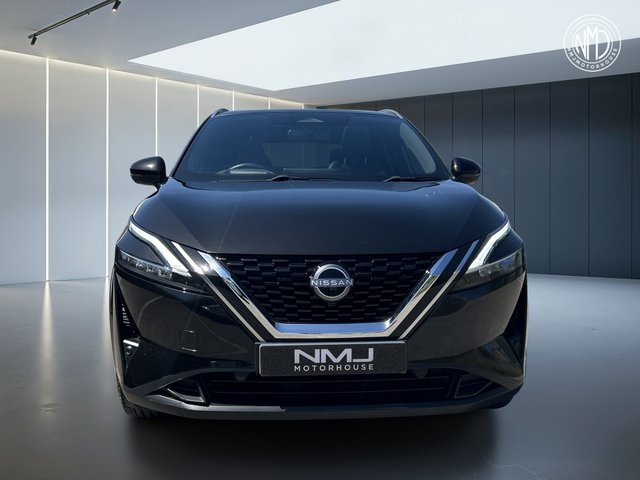 View our NISSAN QASHQAI