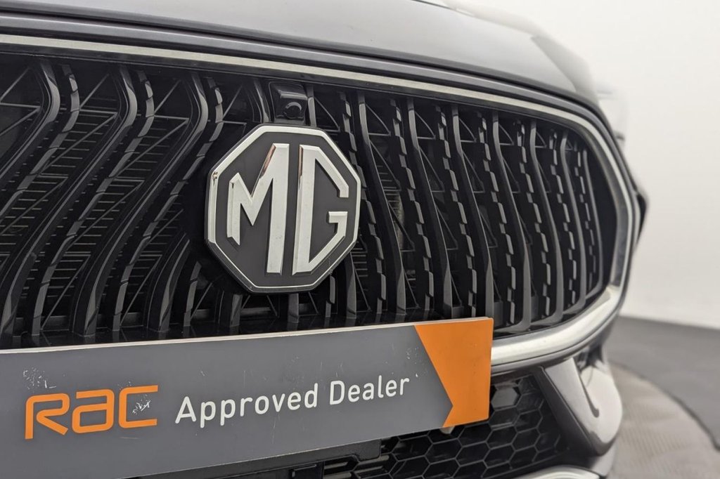 USED 2024 24 MG MG HS 1.5 T-GDI Trophy SUV 5dr Petrol DCT Euro 6 (s/s) (162 ps) Car Play, Keyless, Rear Camera