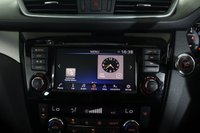 USED 2019 69 NISSAN QASHQAI 1.3 DIG-T N-Connecta SUV 5dr Petrol Manual Euro 6 (s/s) (140 ps) Panoramic  Roof, 360 Camera,
