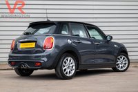 USED 2020 20 MINI HATCH 2.0 Cooper S Classic Hatchback 5dr Petrol Manual Euro 6 (s/s) (192 ps) Bluetooth + Cruise Control + Black Contrast Roof