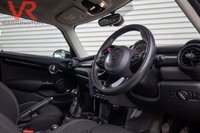 USED 2020 20 MINI HATCH 2.0 Cooper S Classic Hatchback 5dr Petrol Manual Euro 6 (s/s) (192 ps) Bluetooth + Cruise Control + Black Contrast Roof